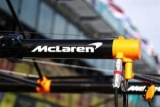  McLaren   300  ,   