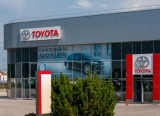 Toyota  -10       